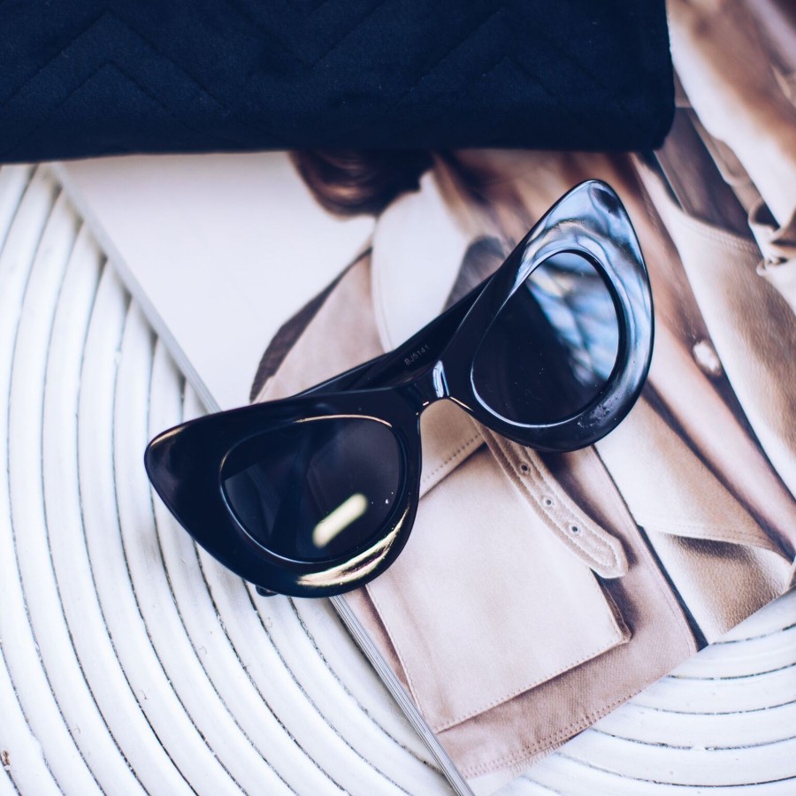 Women Esther & Co Sunglasses | Berlin|Black