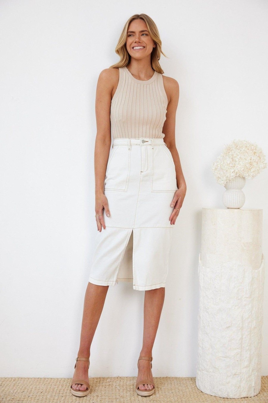 Women Esther & Co Bottoms | Yanoria Skirt-White