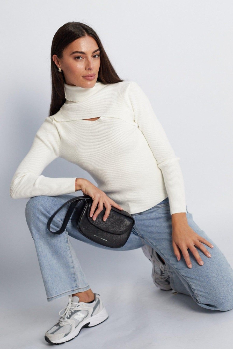 Women Esther & Co Jumpers & Sweaters | Keiran Knit Top-White