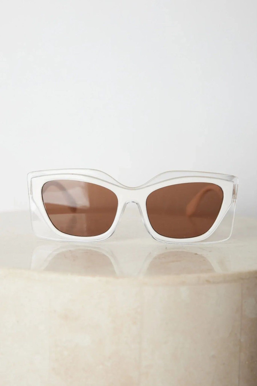 Women Esther & Co Sunglasses | Frankie|Beige