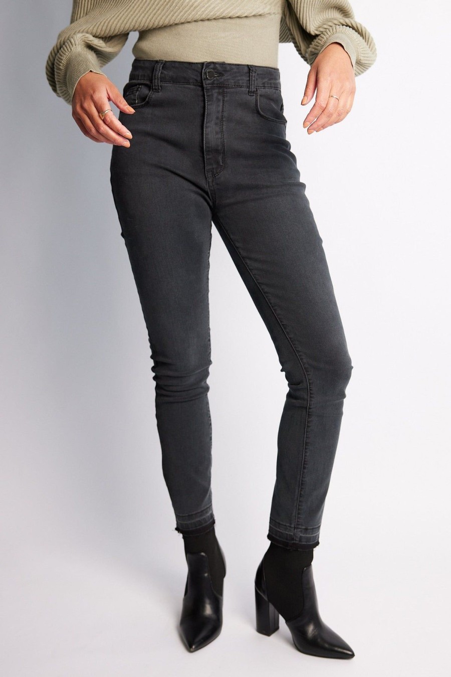 Women Esther & Co Bottoms | Ferrana Jeans-Black Denim