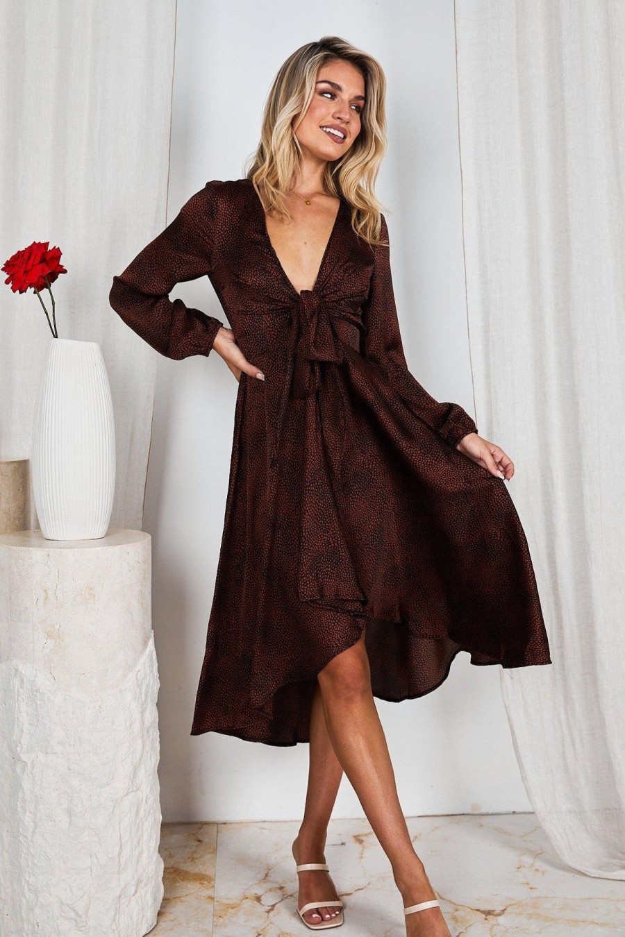 Women Esther & Co Dresses | Bryleigh Dress-Bronze Print