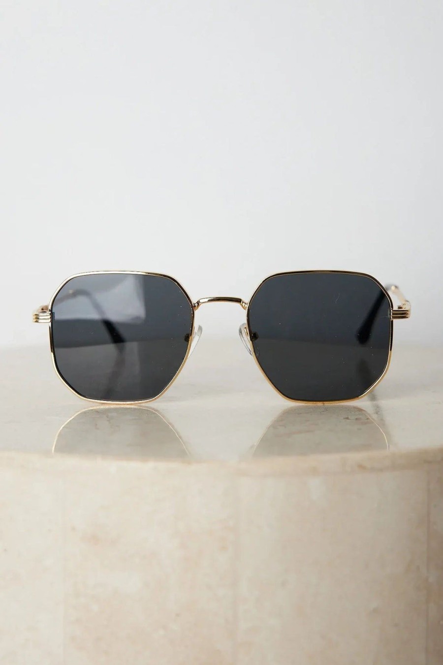 Women Esther & Co Sunglasses | North|Gold