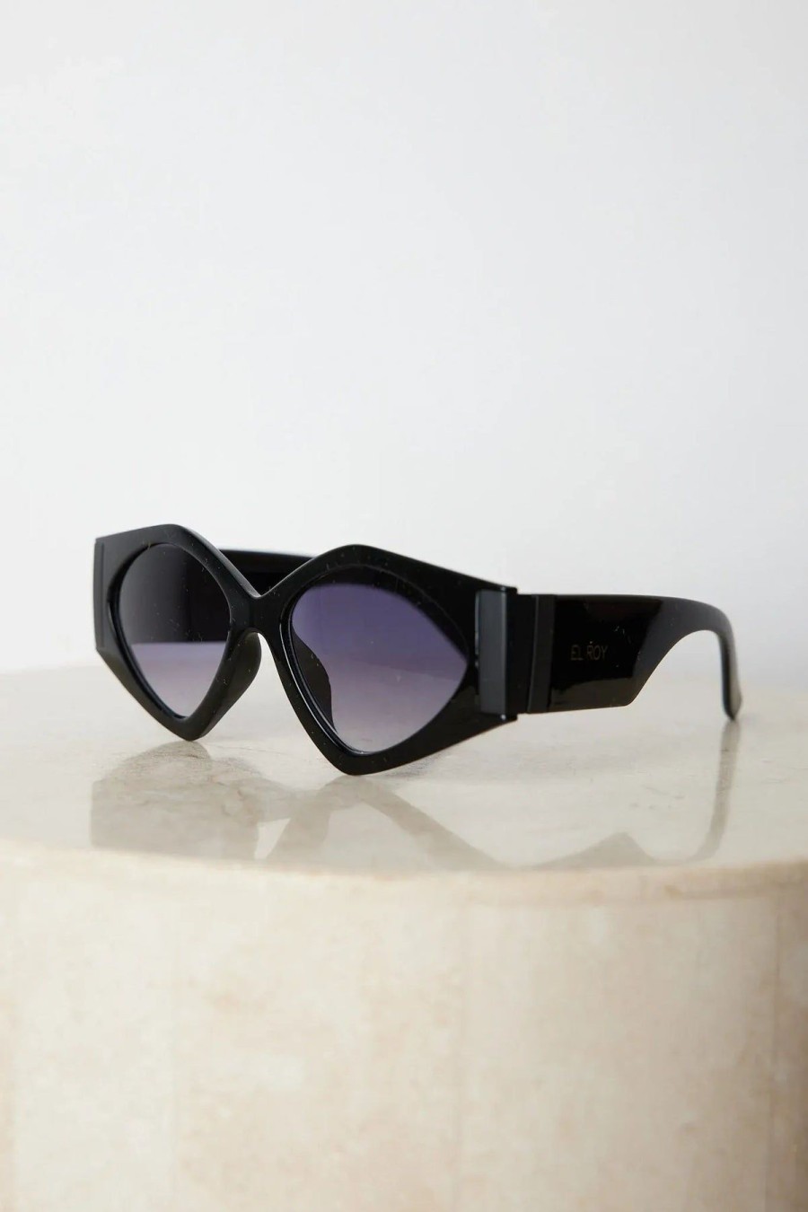 Women Esther & Co Sunglasses | Alyssa|Black