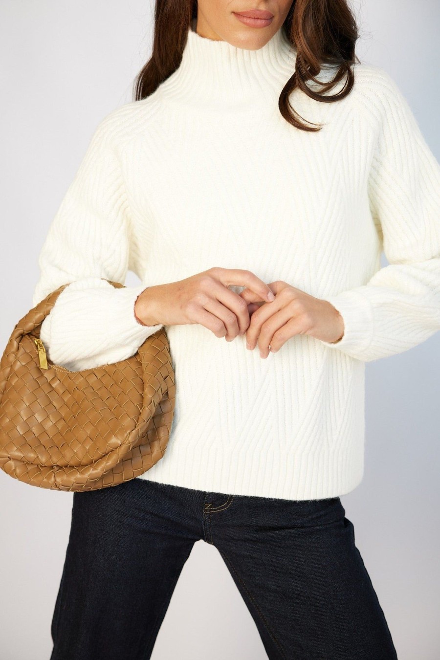 Women Esther & Co Jumpers & Sweaters | Vilina Knit-White