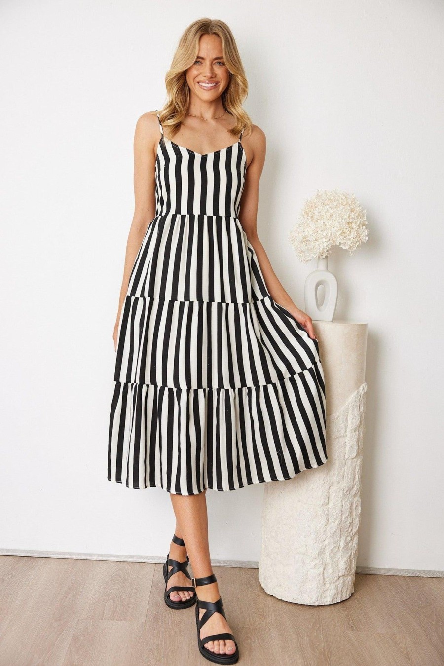 Women Esther & Co Dresses | Wenzel Dress-Black Stripe