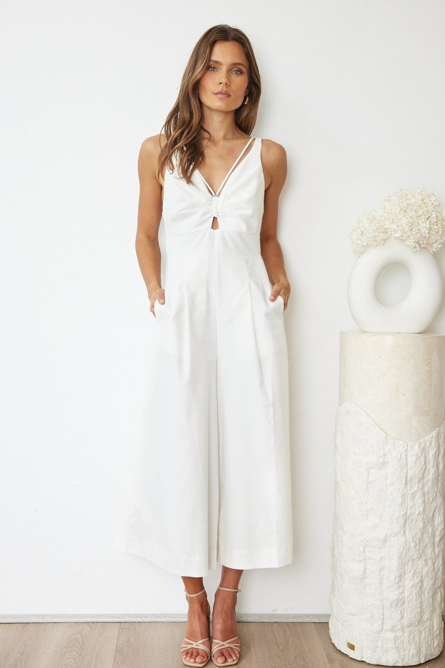 Women Esther & Co Rompers & Jumpsuits | Qiara Jumpsuit-White